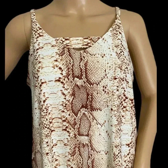 NWT BAR III Snakeskin Print Tank Top Sleeveless Blouse Back Zipper Closure - Picture 5 of 13